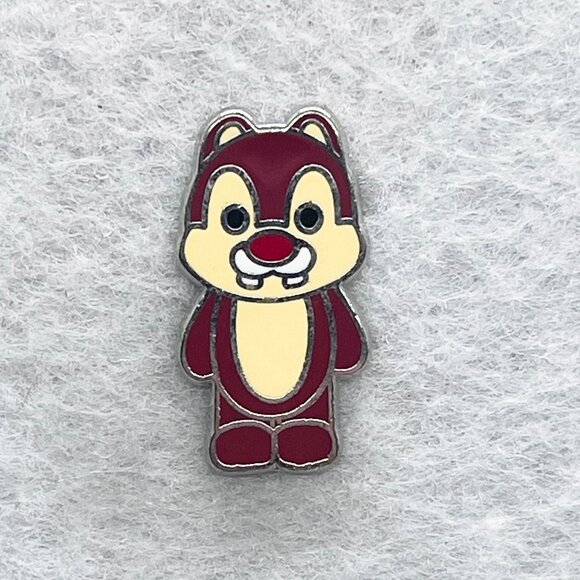 🔮 5/$25 Disney Chip 'n' Dale - Dale Pin - Picture 1 of 3